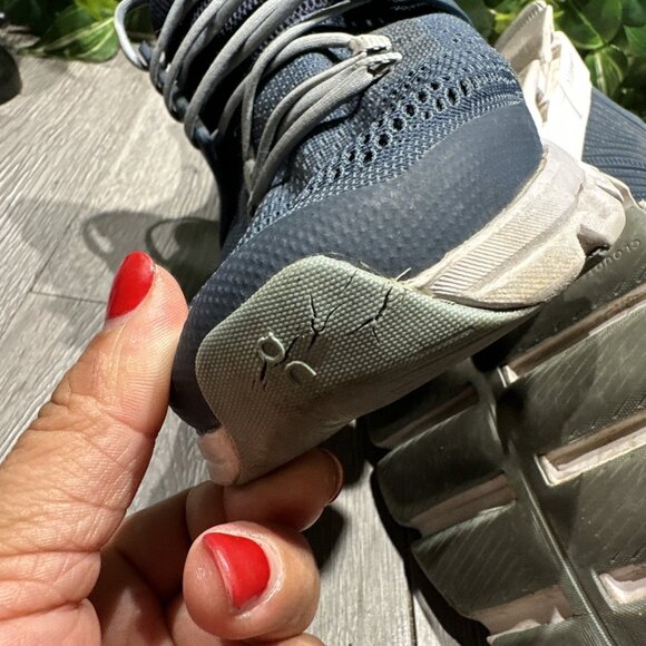 On Cloudawift Men’s Blue Running Shoes Size 11 main image 10